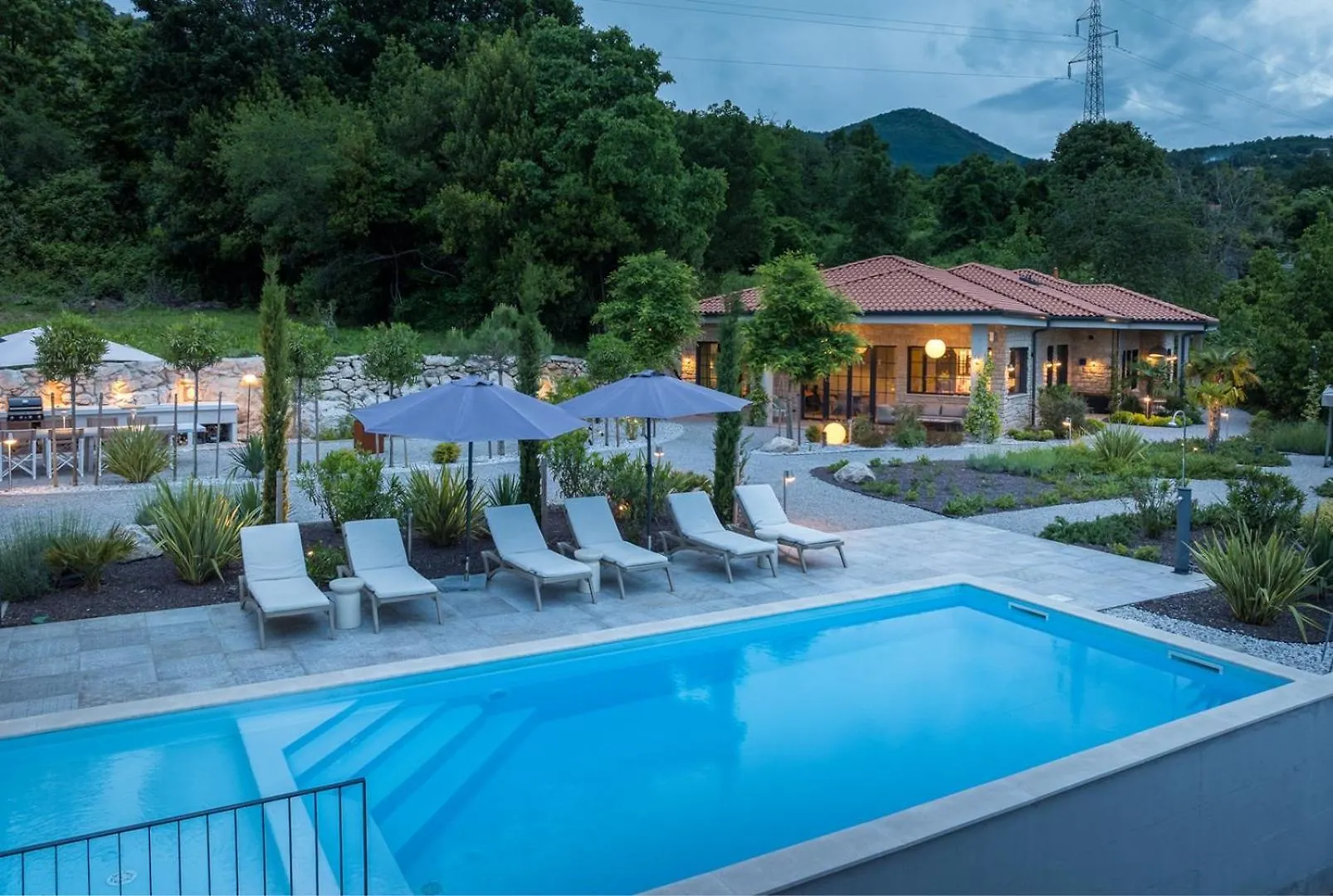Villa St. Hedonist Poljane