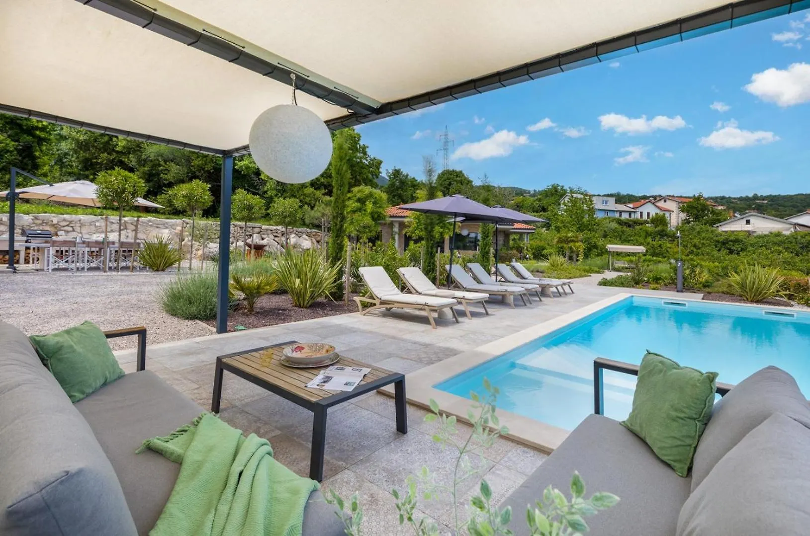 Villa St. Hedonist Poljane
